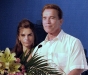 707px-arnold_schwarznegger_and_maria_schriver-mod